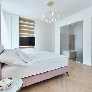 High Heaven Appartement